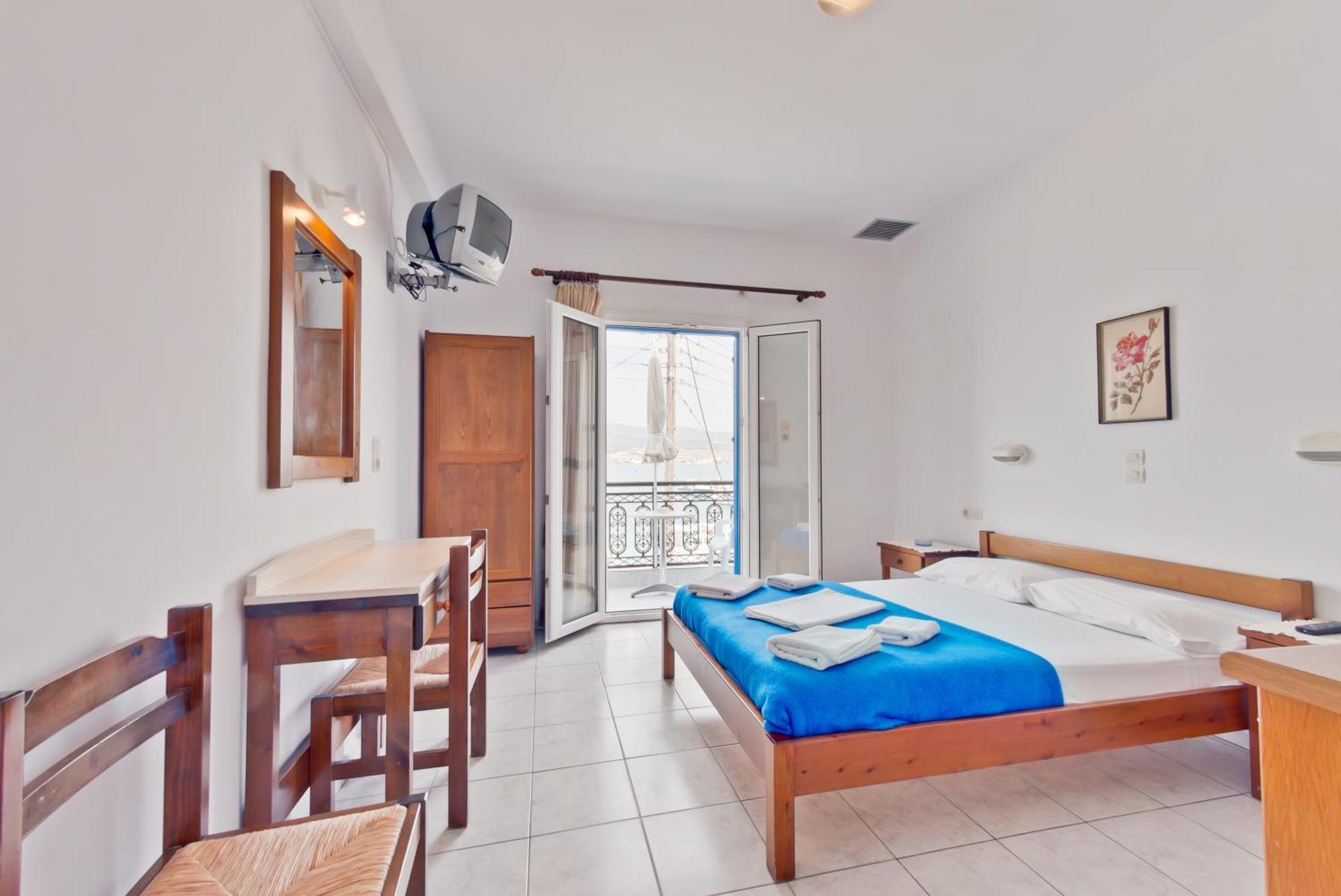 Paris Rooms Antiparos Town Екстериор снимка
