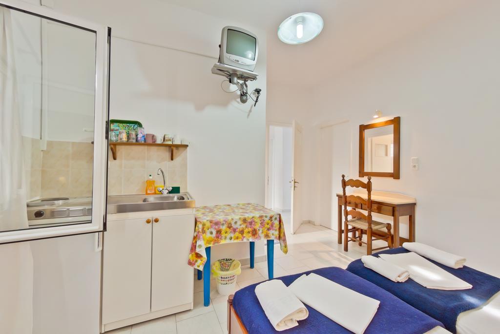 Paris Rooms Antiparos Town Стая снимка