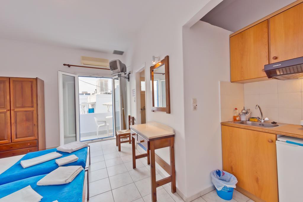 Paris Rooms Antiparos Town Екстериор снимка
