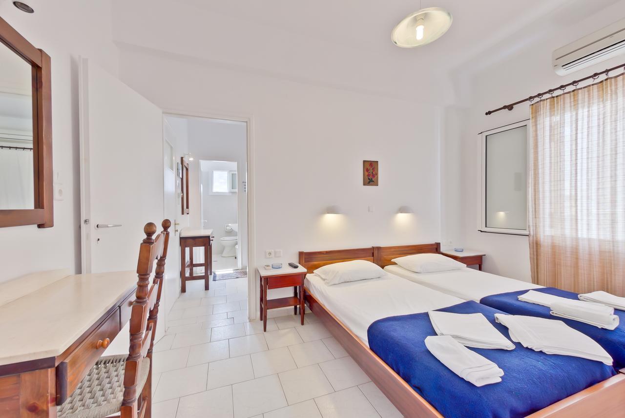 Paris Rooms Antiparos Town Стая снимка